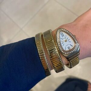 Serpenti Elegant Gold Wrap Women's Watch